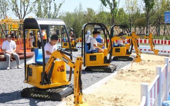 滨州市儿童友好城市建设：以“财金季高兔窝窝·黄河梦乐园”为例